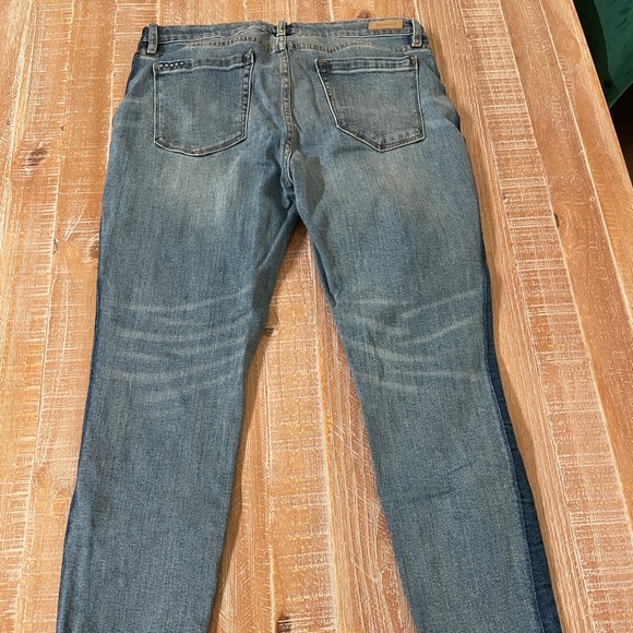 Blanknyc Jeans the Reade crop - Picture 6 of 13